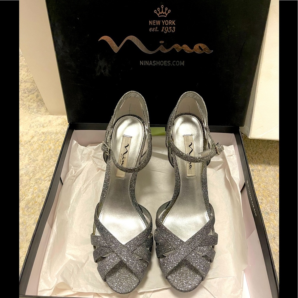 EUC Nina Senora Gunmetal High Heels In Glittery Silver With 5 Inches Heels - Picture 12 of 13